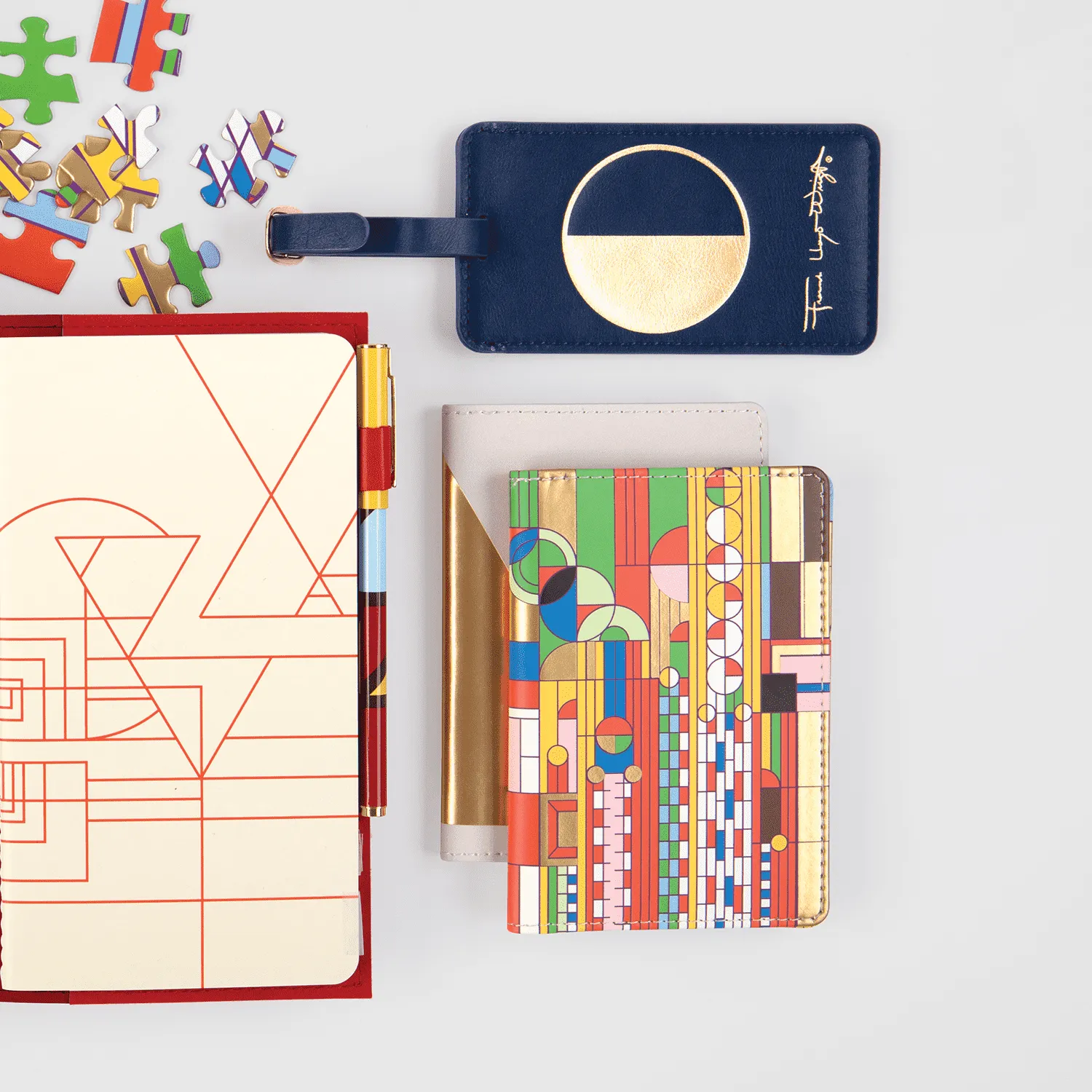 Good Puzzle Co. Frank Lloyd Wright Geometry kuffertmærke navy