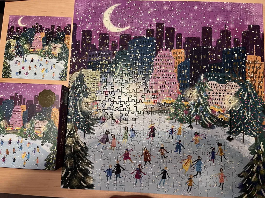Good Puzzle Co. Merry Moonlight Skaters puslespil 500 brikker jul