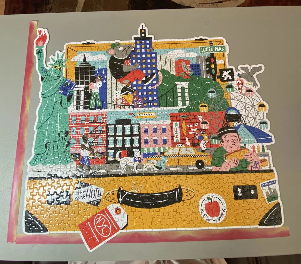 Good Puzzle Co. The City That Never Sleeps 750 puslespil formet New York